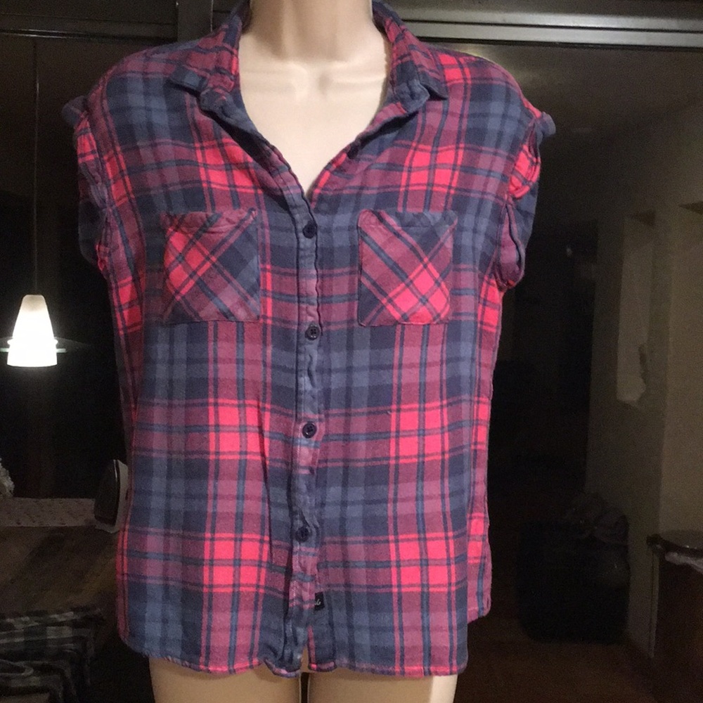 Rails pink & blue plaid sleeveless shirt